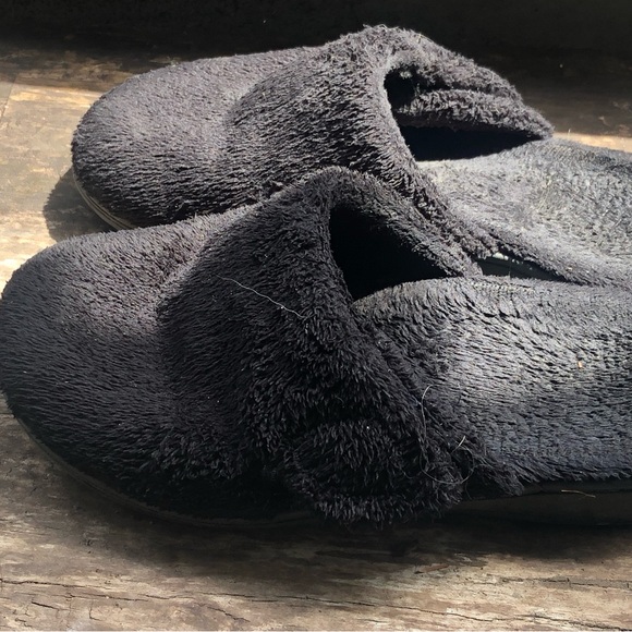 Vionic Indulge Gemma Plush Slip-On Mule Slide Black Faux Fur Slippers Size 5 - Picture 5 of 11